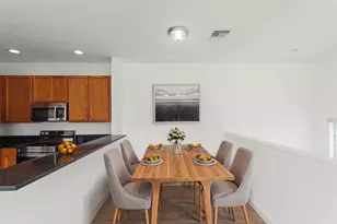 9051 Plymouth Pl, Tamarac, FL 33321 - Photo 10