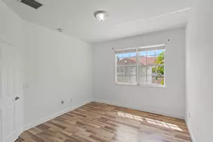 9051 Plymouth Pl, Tamarac, FL 33321 - Photo 12