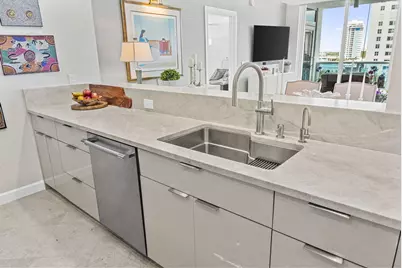 715 Bayshore Drive #606, Fort Lauderdale, FL 33304 - Photo 10