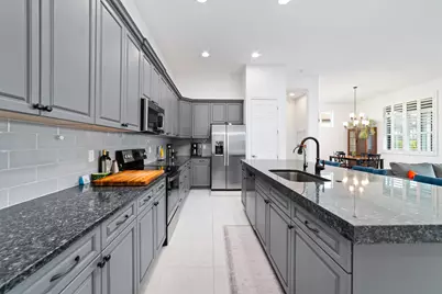 9135 SW Pepoli Way, Port Saint Lucie, FL 34987 - Photo 4