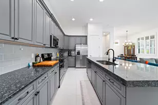 9135 SW Pepoli Way, Port Saint Lucie, FL 34987 - Photo 4