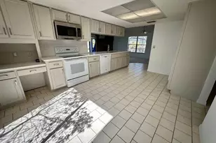 5637 Decatur Dr, New Port Richey, FL 34652 - Photo 14