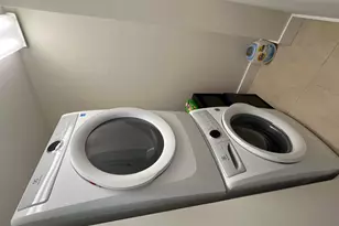 2051 SE 3rd St, Deerfield Beach, FL 33441 - Photo 10