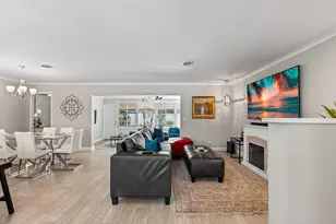 801 SE 14th St, Deerfield Beach, FL 33441 - Photo 16