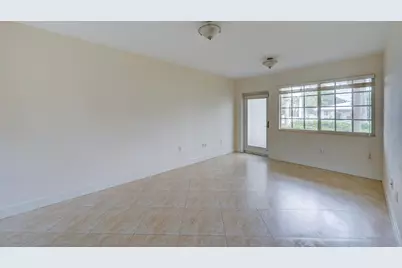 410 SW 15th Street #204, Pompano Beach, FL 33060 - Photo 6