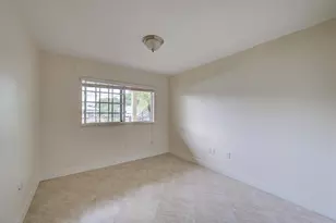 410 SW 15th St, Pompano Beach, FL 33060 - Photo 8