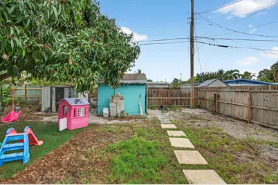 1071 Peak Road, Lake Worth, FL 33462 - Photo 36