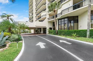 1900 Consulate Pl, West Palm Beach, FL 33401 - Photo 38