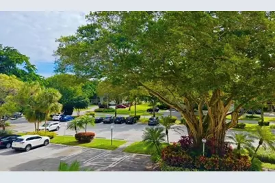 3080 N Course Drive #605, Pompano Beach, FL 33069 - Photo 2