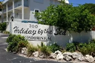 300 Ocean Dr, Key Largo, FL 33037 - Photo 1