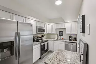 301 Olivewood Pl, Boca Raton, FL 33431 - Photo 2