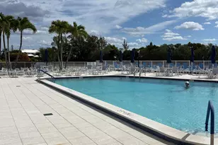 11 Colonial Club Dr, Boynton Beach, FL 33435 - Photo 22