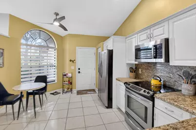 7978 Lexington Club Boulevard #B, Delray Beach, FL 33446 - Photo 6