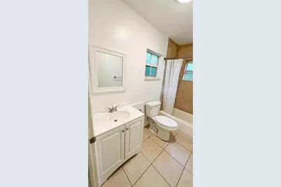 1136 NW 5th Court, Fort Lauderdale, FL 33311 - Photo 32