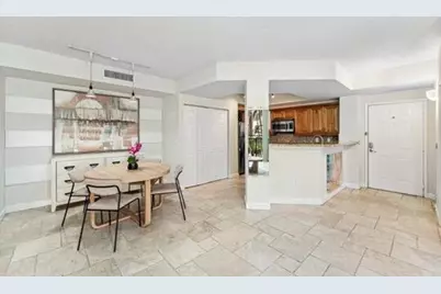 720 S Sapodilla Avenue #206, West Palm Beach, FL 33401 - Photo 6