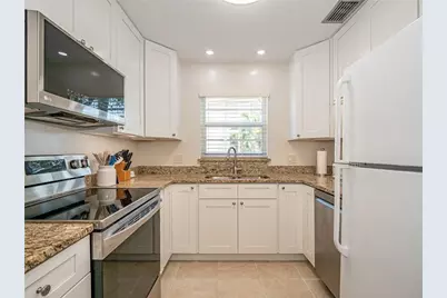 34 Vista Gardens Trail #107, Vero Beach, FL 32962 - Photo 10