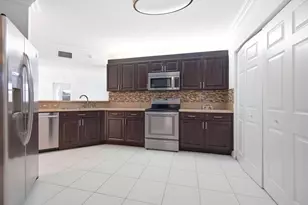 7751 Southampton Terrace, Tamarac, FL 33321 - Photo 20
