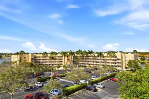 7751 Southampton Terrace, Tamarac, FL 33321 - Photo 2