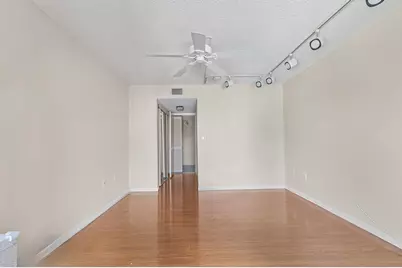 2802 N 46th Avenue #B513, Hollywood, FL 33021 - Photo 14