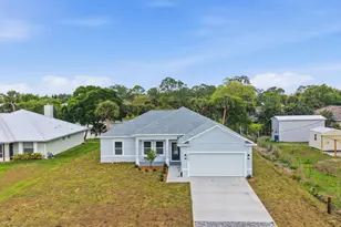 7825 92nd Ct, Vero Beach, FL 32967 - Photo 1