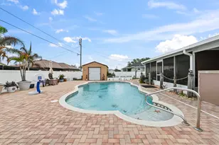 311 SW Dustin Ave, Port Saint Lucie, FL 34953 - Photo 4