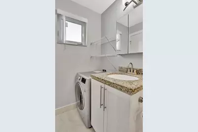 1986 NE 5th Street #4, Deerfield Beach, FL 33441 - Photo 8