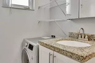 1986 NE 5th St, Deerfield Beach, FL 33441 - Photo 8