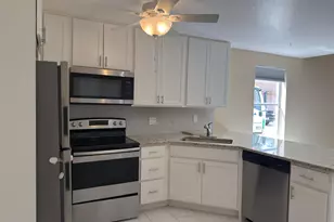 13616 Yarmouth Ct, Wellington, FL 33414 - Photo 6