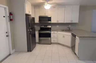 13616 Yarmouth Ct, Wellington, FL 33414 - Photo 2