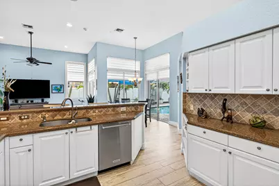 9696 Plumeria Way, Boynton Beach, FL 33436 - Photo 12
