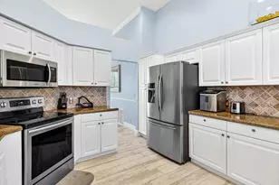 9696 Plumeria Way, Boynton Beach, FL 33436 - Photo 14