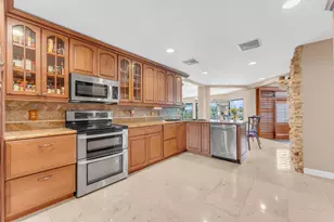 12731 NW 1st St, Plantation, FL 33325 - Photo 14