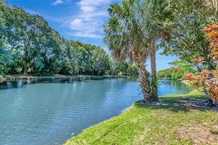 3705 Bridgewood Dr, Boca Raton, FL 33434 - Photo 18