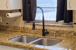 1204 Sunset Rd, West Palm Beach, FL 33406 - Photo 8