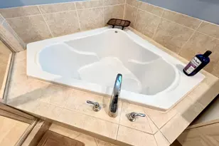 975 NW Flagler Ave, Stuart, FL 34994 - Photo 22