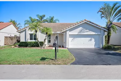 15541 Dover Court, Davie, FL 33331 - Photo 1
