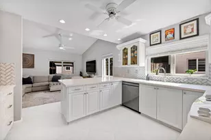 15541 Dover Ct, Davie, FL 33331 - Photo 12