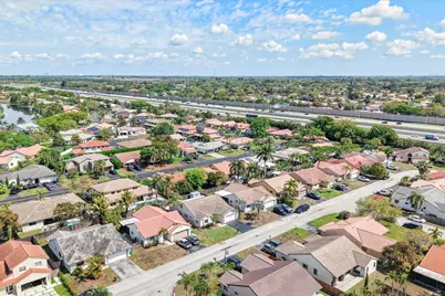 15541 Dover Court, Davie, FL 33331 - Photo 30