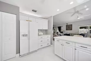 15541 Dover Ct, Davie, FL 33331 - Photo 6
