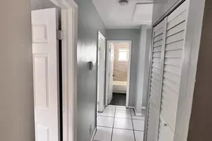 1132 NW 5th Ct, Fort Lauderdale, FL 33311 - Photo 8