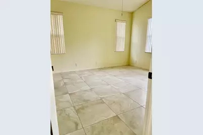 185 NW Willow Grove Avenue, Port Saint Lucie, FL 34986 - Photo 6