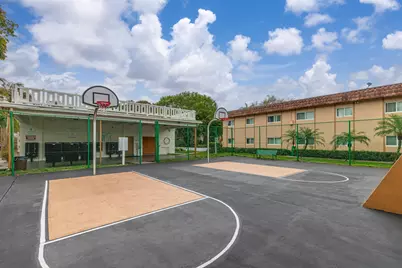 2800 NW 39th Way #204, Lauderdale Lakes, FL 33311 - Photo 14