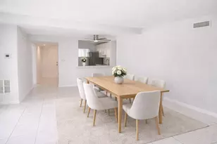 2687 Garden Dr N, Lake Worth Beach, FL 33461 - Photo 2