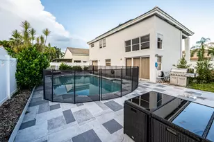 621 Lakeshore Terrace, Davie, FL 33325 - Photo 18