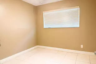 19731 NW 4th Ave, Miami Gardens, FL 33169 - Photo 12