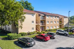 1153 Lake Victoria Dr, Royal Palm Beach, FL 33411 - Photo 20