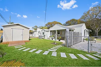 701 Palmetto Street, West Palm Beach, FL 33405 - Photo 2