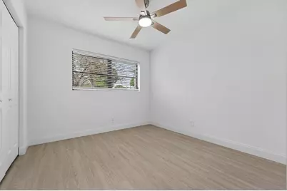 1048 SW 1st Terrace, Pompano Beach, FL 33060 - Photo 8