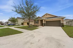 5150 NW Pine Trail Cir, Port Saint Lucie, FL 34983 - Photo 4