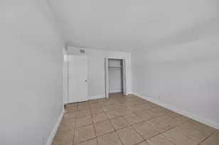 51 NE 24th St, Wilton Manors, FL 33305 - Photo 16